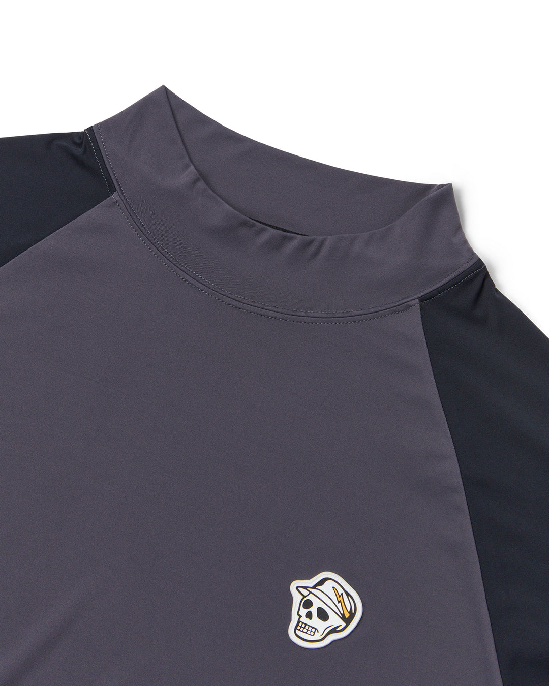 DVG STANDARD LS MOCK TEE 075764003-GRAPHITE