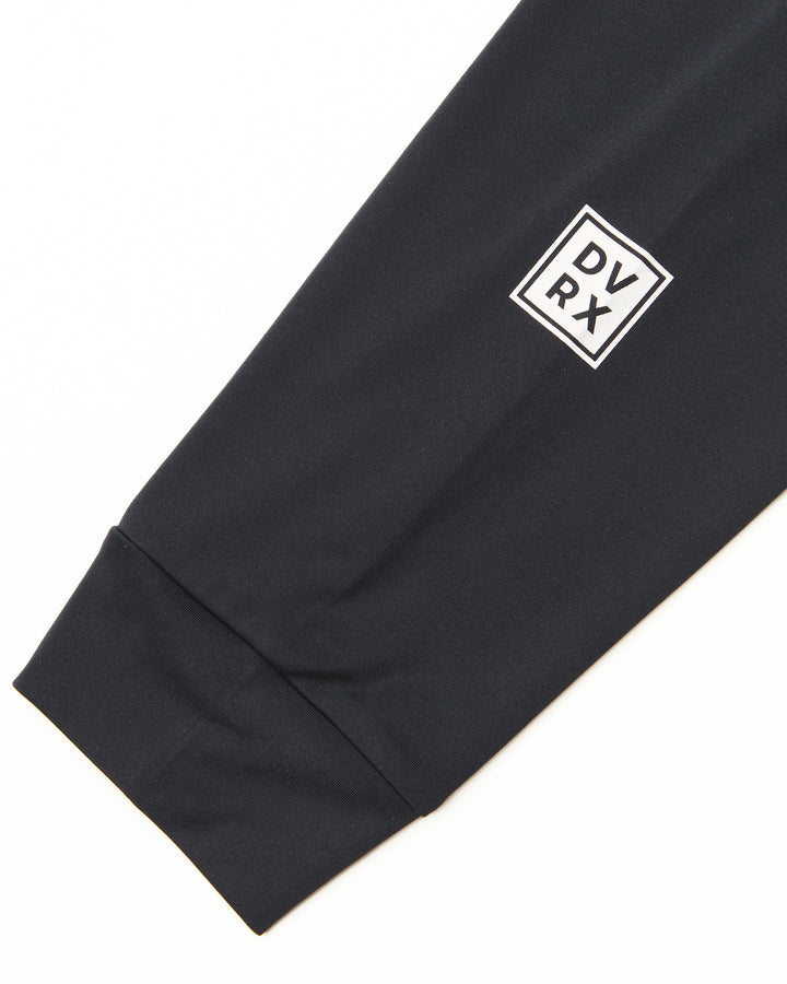 DVG STANDARD LS MOCK TEE 075764003-BLACK