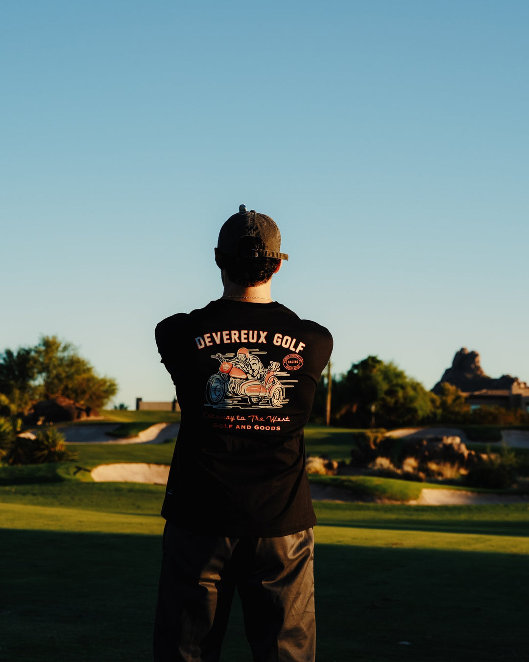 DVG Gateway To the West LS Tee 075764008-BLACK