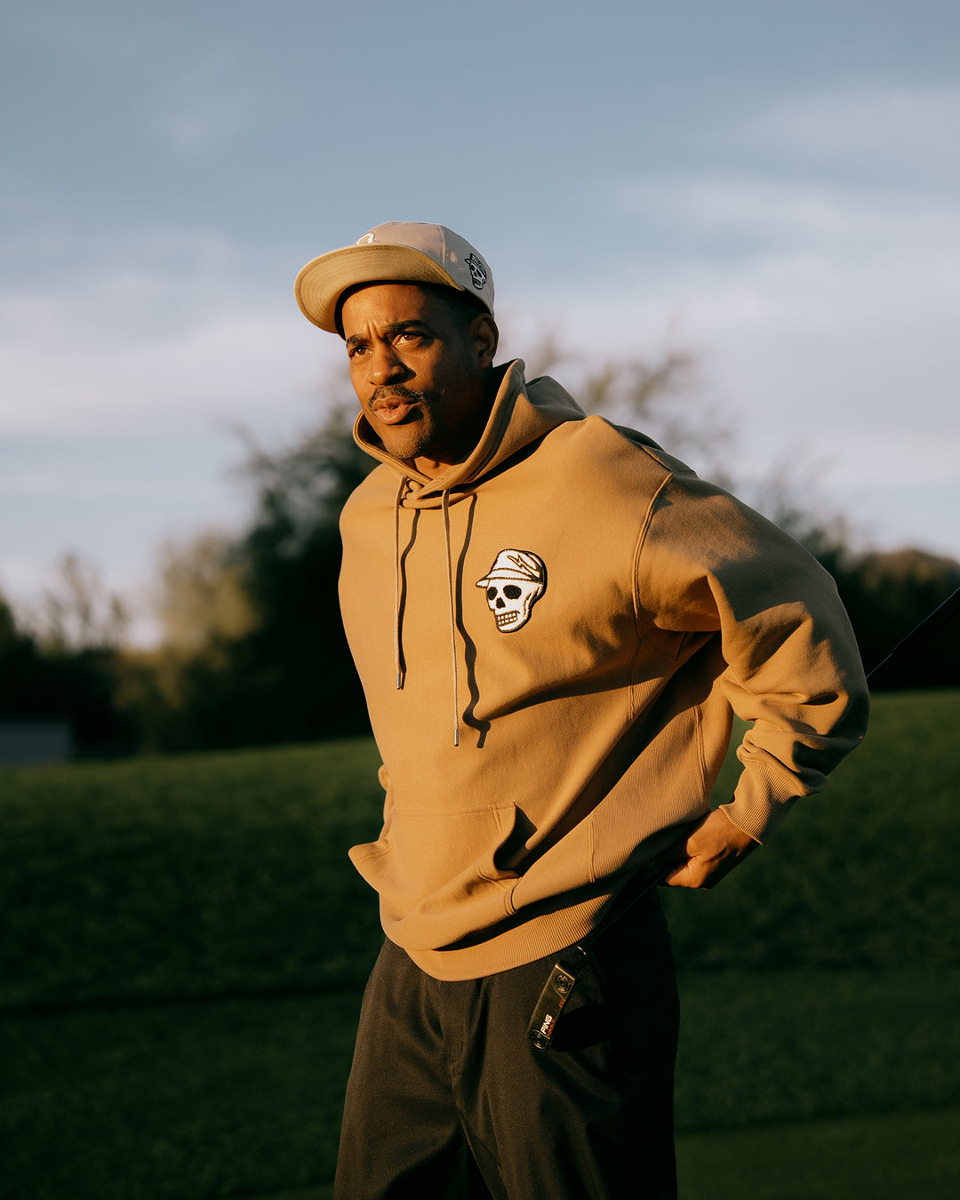 DVG HOODIE PULL OVER 075762004-WALNUT