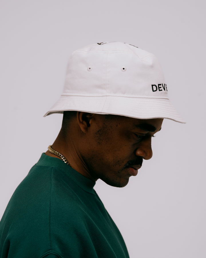 【DVG × NEW ERA®】 BUCKET 075762804-ECRU