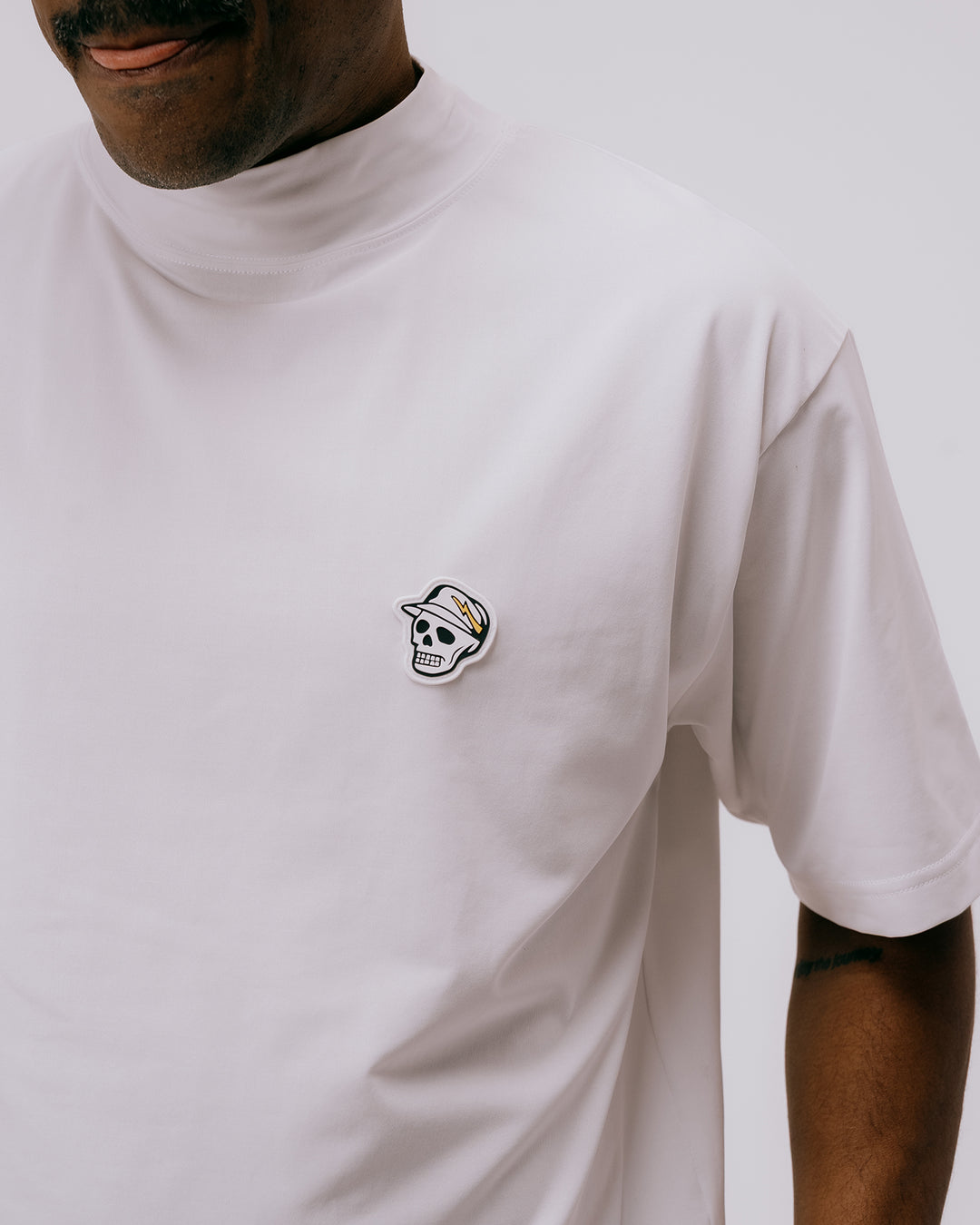 DVG MOCK TEE 075762010-WHITE