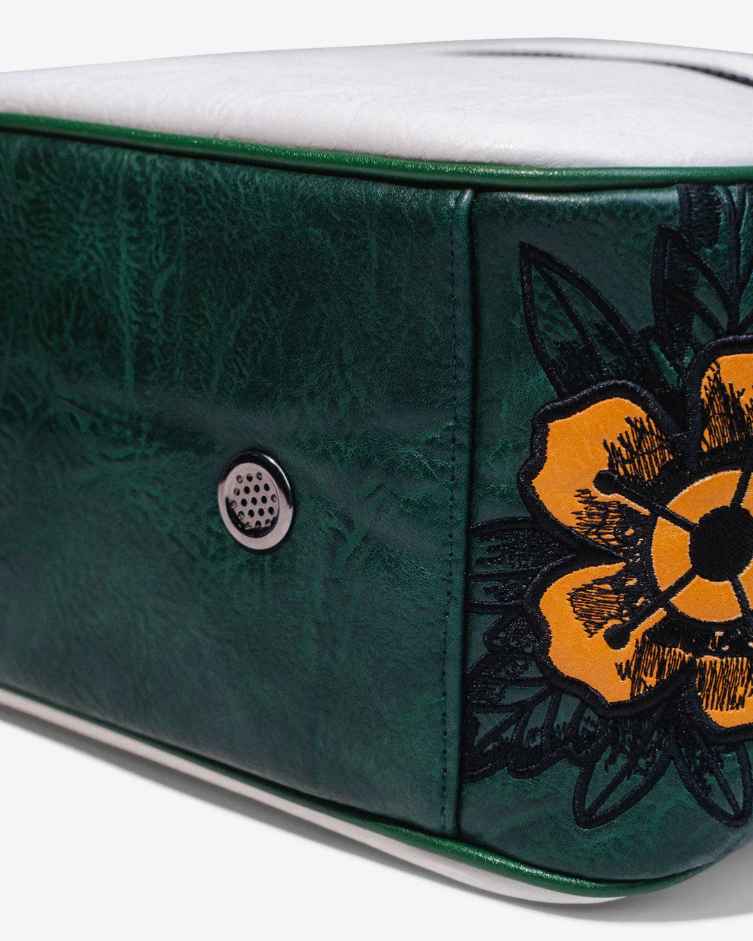 Smokin' Zaleas Shoe Bag 075362855-WHITE