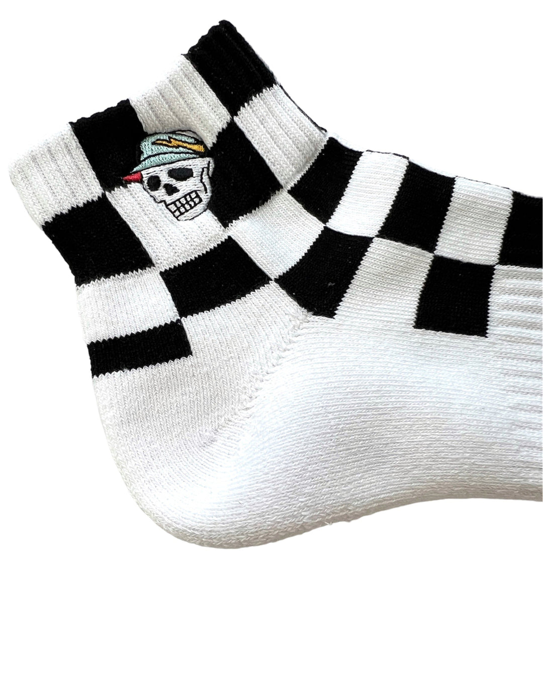 WOMEN FLAG CHECK SHORT Socks 763472805-WHITE/BLACK